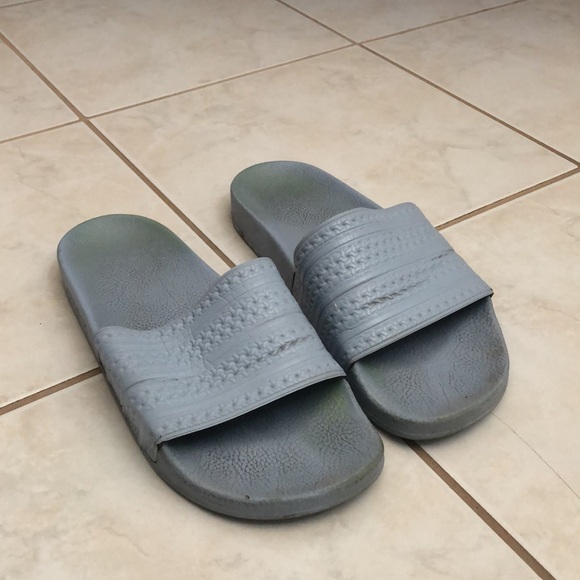 Adidas Adilette pastel blue slides - Picture 2 of 15